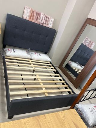 Cama 1.35x1.90 Tela Gris