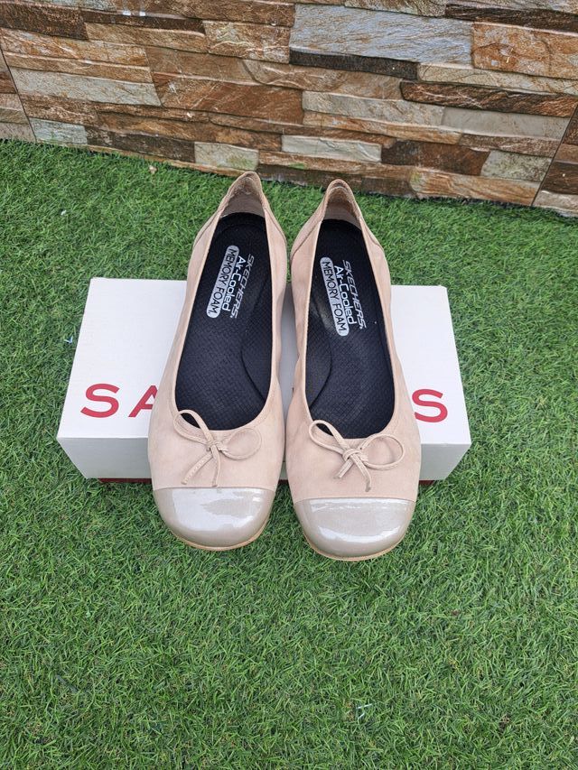 BAILARINAS BEIGE SABRINAS DE CHAROL NOBUK TALLA 40