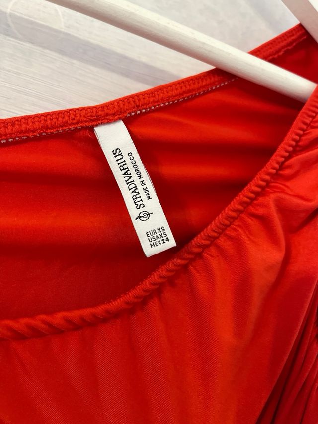 Vestido rojo de fiesta