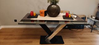 Mesa comedor  de cristal templado extensible