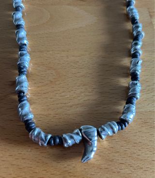 Collar Hombre Uno de 50 Plata y Cuero.