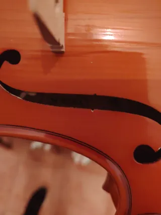 Viola 16 pulgadas sin arco. 41 cm de caja Suraba