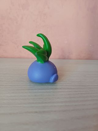 Action Figure Pokemon: Oddish Rollerball,   2000
