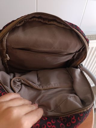 Bolso-Mochila Beige y Multicolor