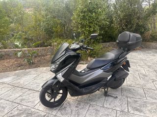 Moto Yamaha NMAX 125cc