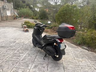Moto Yamaha NMAX 125cc