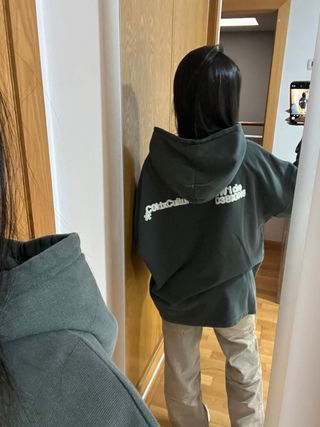 Sudadera Cold Culture Gris Verdoso