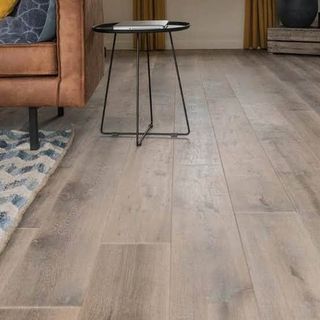 Suelo de parquet económico