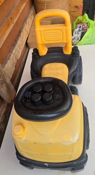 Camioncito de juguete