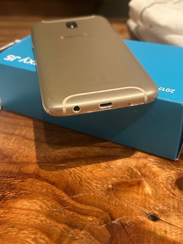 Samsung Galaxy J5 2017 Oro Completo