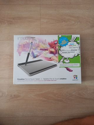 Wacom Intuos Manga Creative Pen & Touch Tablet