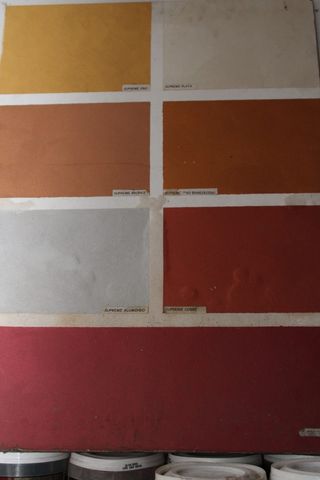 Esmaltes, chalk paint y alta decoración.