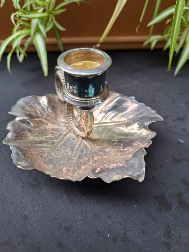 3 candelabros de metal