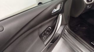 Opel Astra 1.4T SHT 107kW Business Elegance CVT ST