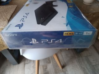 PS4 (PlayStation 4) Negra