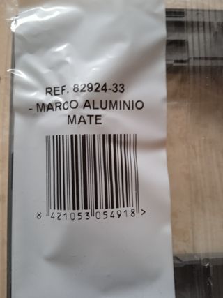 Simon Serie 82924-33 Marco 2 Elementos