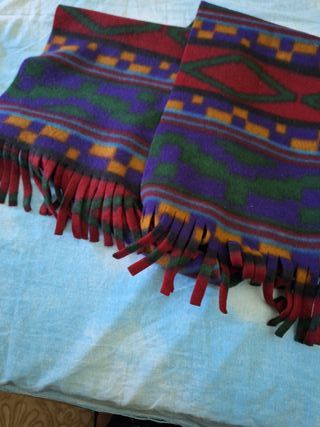 Sciarpe e scialle fantasia e floreale