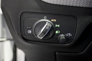 Audi Q2   S line 30 TDI 85kW 116CV 