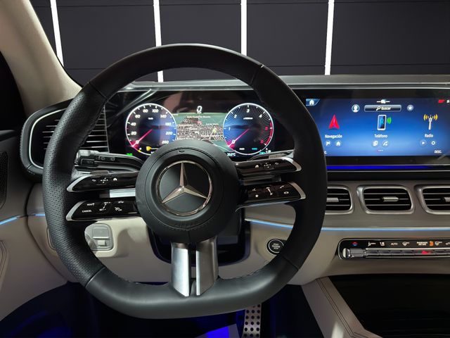 Mercedes-Benz GLS 2025