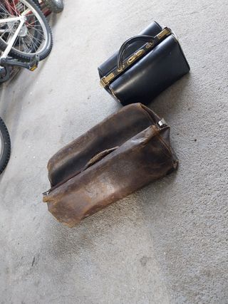 Bolsas antiguas de cuero vintage