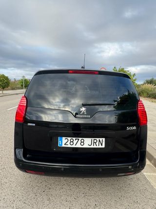 Peugeot 5008 2016 ETIQUETA C VERDE OCASION