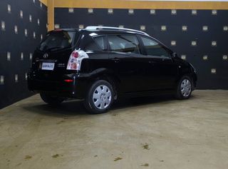 TOYOTA COROLLA VERSO LUNA D4D 136CV 2008