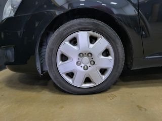 TOYOTA COROLLA VERSO LUNA D4D 136CV 2008
