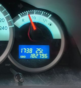 TOYOTA COROLLA VERSO LUNA D4D 136CV 2008