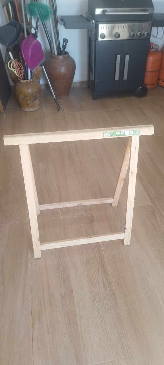 Caballetes de madera Astigarraga