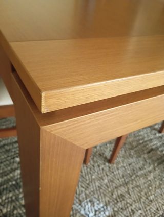 MESA DE COMEDOR