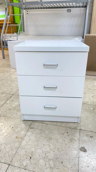 MESITA BLANCA CON 3 CAJONES NUEVA PARA DORMITORIO 