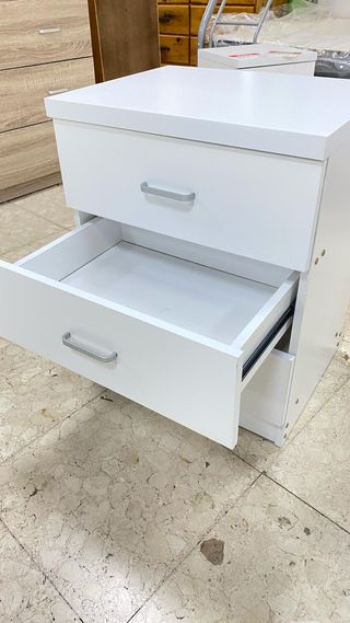MESITA BLANCA CON 3 CAJONES NUEVA PARA DORMITORIO 