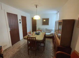 Particular Vende piso en Gandía para reformar.