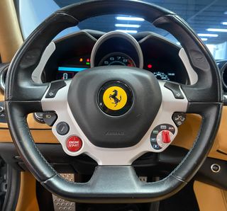 Ferrari FF -