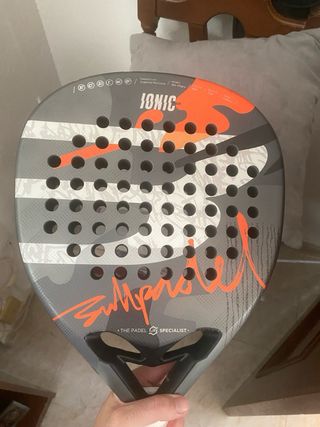 Pala de pádel Ionic Power 2025