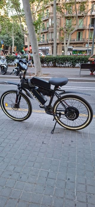 Bicicleta Eléctrica B'TWIN