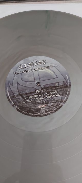 Solar Fake Vinilos