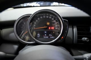 MINI Cooper   ONE 5 PUERTAS 