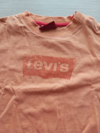 Camiseta Levi's naranja 18 meses