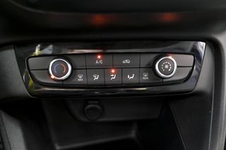 Opel Corsa   1.5D DT 74kW 100CV Edition 