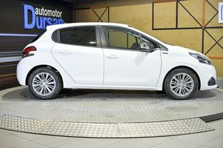 Peugeot 208 5P Signature BlueHDi 73KW 100CV