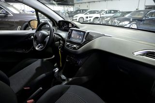 Peugeot 208 5P Signature BlueHDi 73KW 100CV