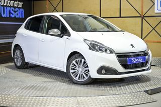 Peugeot 208   5P Signature BlueHDi 73KW 100CV 