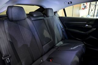 Peugeot 508   5P Allure Pack BlueHDi 130 SS EAT8 