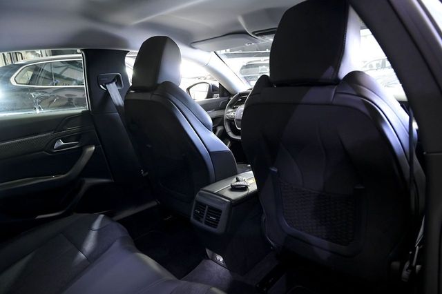 Peugeot 508 5P Allure Pack BlueHDi 130 SS EAT8