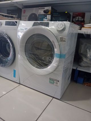 Lavadora Candy RapidÓ RO 1486DWMCT/1-S