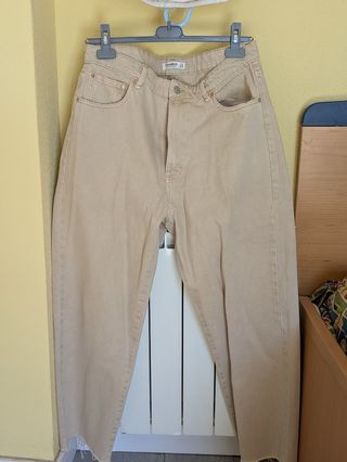 Conjunto Top Corsé y Pantalón Beige