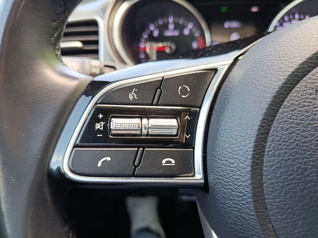 Kia XCeed 1.6 MHEV iMT Concept 100kW (136CV)