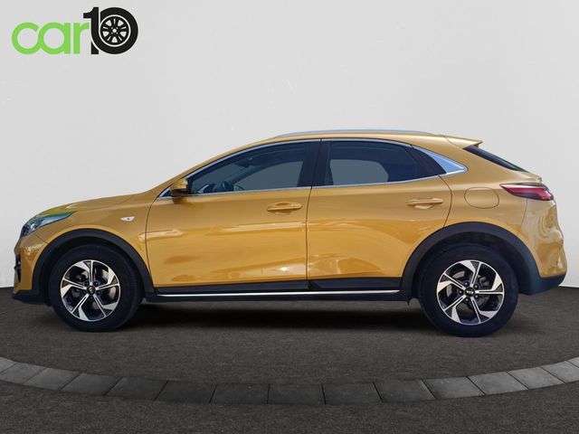 Kia XCeed 1.6 MHEV iMT Concept 100kW (136CV)