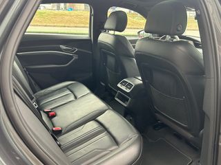 Audi E-TRON SPORTBACK 55 S-LINE QUATTRO 408CV